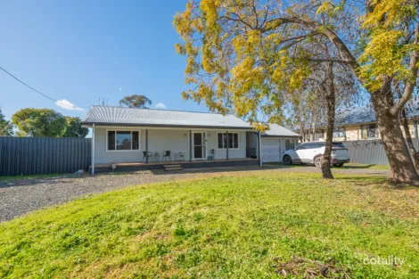 26 Young St, Forbes, NSW 2871