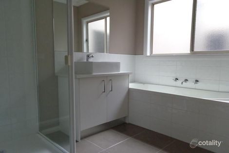 Property photo of 1/39 Leonard Avenue St Albans VIC 3021