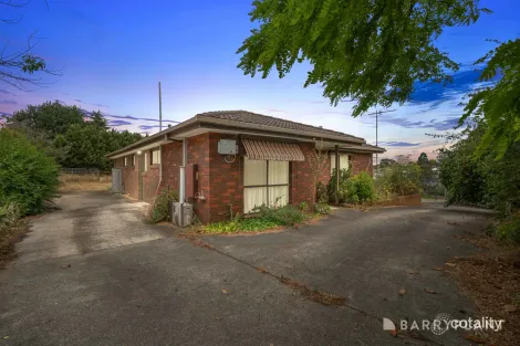 Property photo of 175 Main South Road Drouin VIC 3818