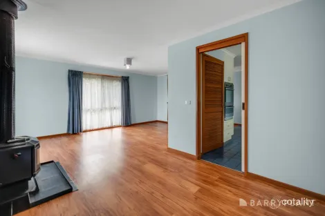 Property photo of 175 Main South Road Drouin VIC 3818