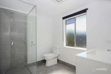 Property photo of 3 Lobley Street Ipswich QLD 4305