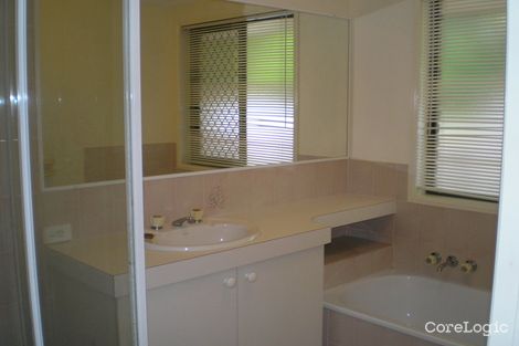 Property photo of 9 Maxwell Place Wynnum West QLD 4178