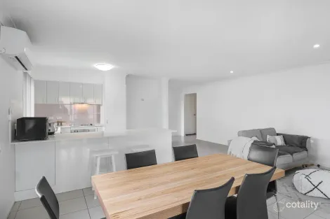 Property photo of 2 Lachlan Street Gleneagle QLD 4285