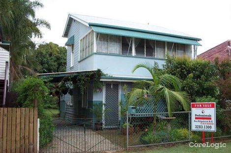 Property photo of 17 Queen Street Scarborough QLD 4020