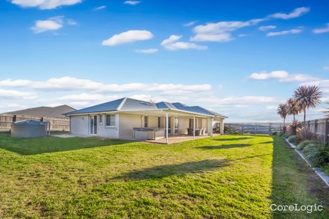 Property photo of 17 Pelling Court Westbrook QLD 4350