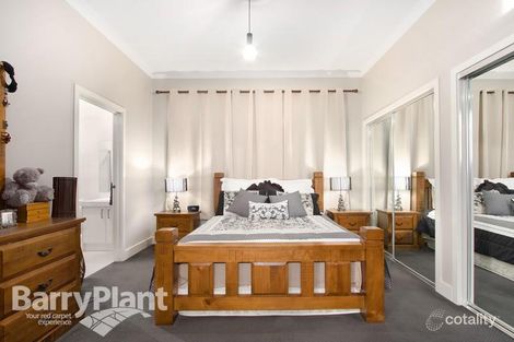 Property photo of 45 Highland Drive Pakenham VIC 3810