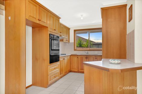 Property photo of 1 Angela Court South Morang VIC 3752