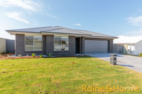 Property photo of 14 Nagle Drive Dubbo NSW 2830