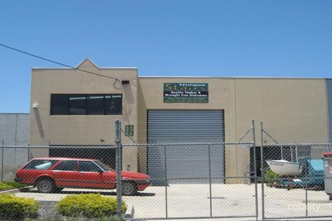 12 Maida Ave, Sunshine North, VIC 3020