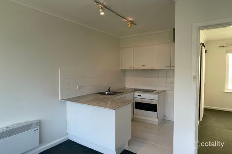 Property photo of 15/122 Beaconsfield Parade Albert Park VIC 3206