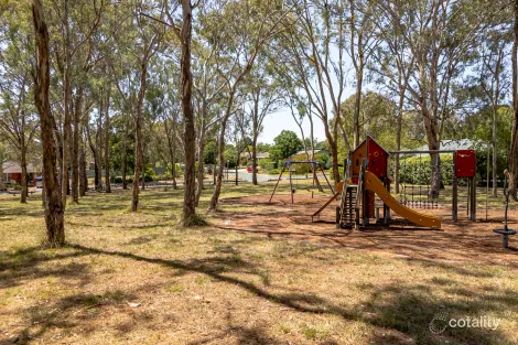 Property photo of 32 Throssell Street Curtin ACT 2605