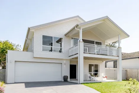 Property photo of 9 Davies Street Mollymook NSW 2539