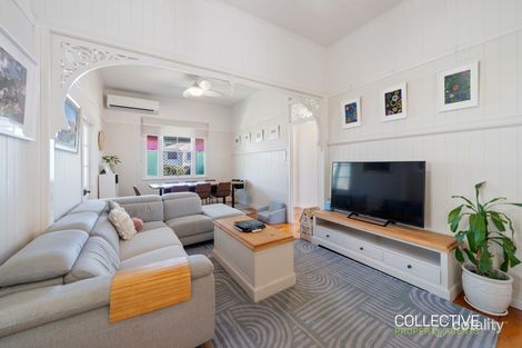 Property photo of 145 Coopers Camp Road Bardon QLD 4065