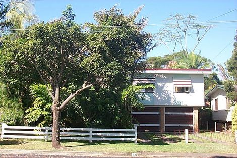 12 Samuel St, Woody Point, QLD 4019