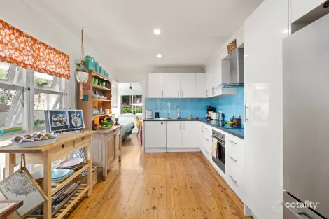 Property photo of 175 Ocean Parade Burleigh Heads QLD 4220