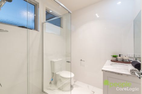 Property photo of 1 Penrose Street Auchenflower QLD 4066