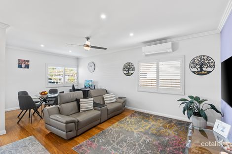 Property photo of 33 Flinders Avenue Killarney Vale NSW 2261