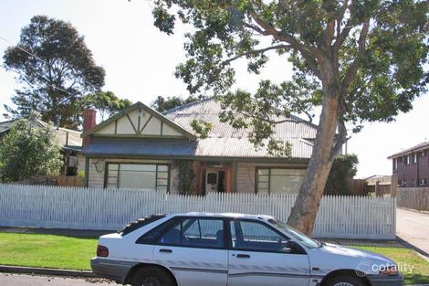 42 Bishop St, Kingsville, VIC 3012