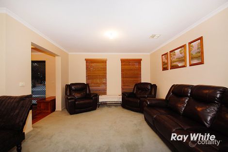 Property photo of 15 May Gibbs Crescent Lynbrook VIC 3975