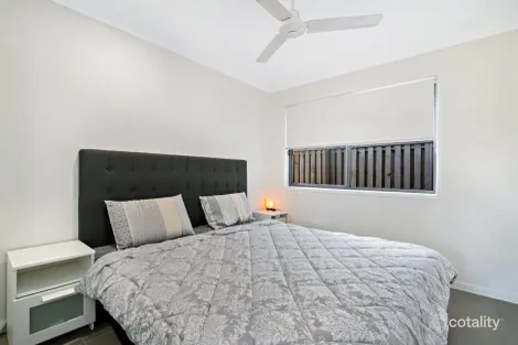 Property photo of 1 Bindarri Court Mango Hill QLD 4509