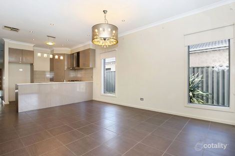 Property photo of 18 Gunther Way Wollert VIC 3750