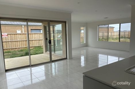 Property photo of 9 Nectar Street Mickleham VIC 3064
