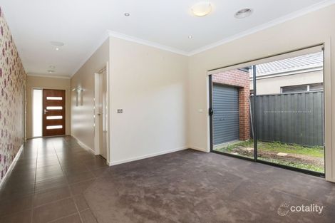 Property photo of 18 Gunther Way Wollert VIC 3750