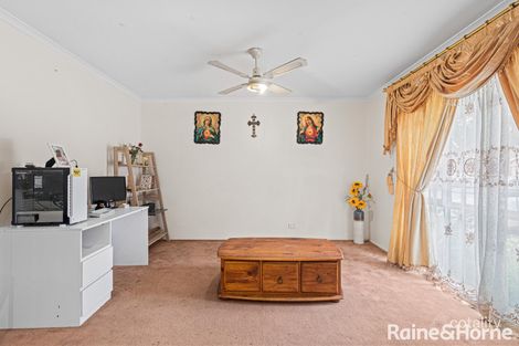 Property photo of 8 Conroy Place Roxburgh Park VIC 3064