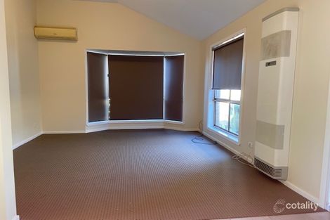 Property photo of 1/99 Grenda Drive Mill Park VIC 3082