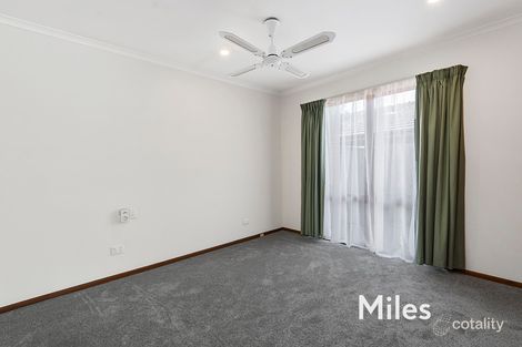 Property photo of 19 Braid Hill Road Macleod VIC 3085