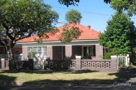 14 Ryrie Rd, Earlwood, NSW 2206