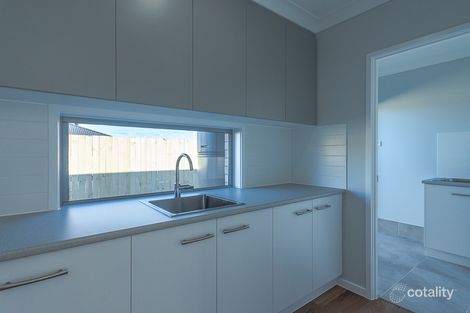 Property photo of 7 Clarence Place Plainland QLD 4341