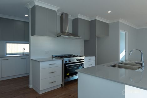 Property photo of 7 Clarence Place Plainland QLD 4341
