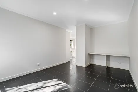 Property photo of 12A Varsity Court Albanvale VIC 3021