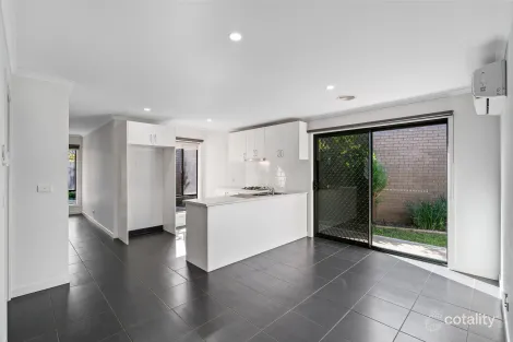 Property photo of 12A Varsity Court Albanvale VIC 3021