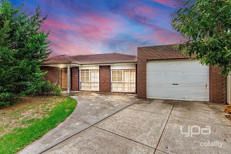 Property photo of 9 Nadur Court St Albans VIC 3021