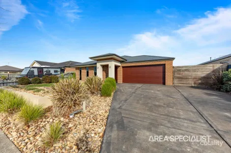 Property photo of 5 Emerald Crescent Koo Wee Rup VIC 3981