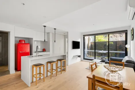 Property photo of 102/80 Bulla Road Strathmore VIC 3041