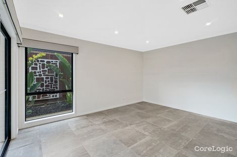 Property photo of 34 Bandicoot Loop Tarneit VIC 3029