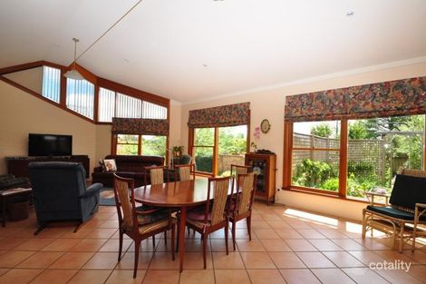 Property photo of 25 Wirruna Avenue Orange NSW 2800