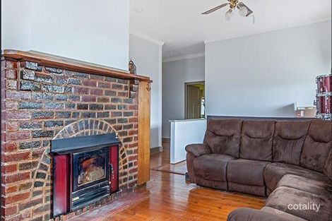 Property photo of 1 Robbs Road Werribee South VIC 3030