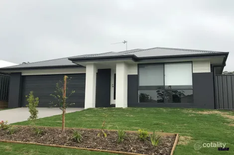 16 Rockpool Ave, Sandy Beach, NSW 2456