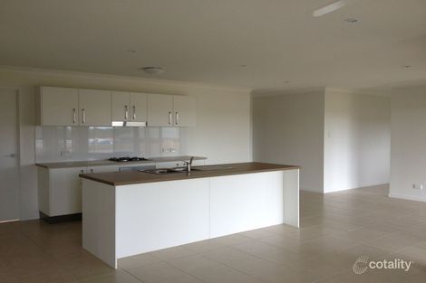 Property photo of 2 Dampier Court Glen Eden QLD 4680