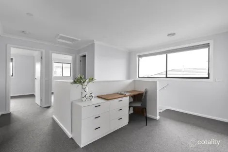 Property photo of 9 Fairywren Street Armstrong Creek VIC 3217