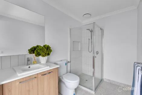 Property photo of 9 Fairywren Street Armstrong Creek VIC 3217