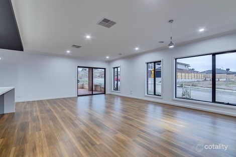 Property photo of 2 Todd Way Mernda VIC 3754