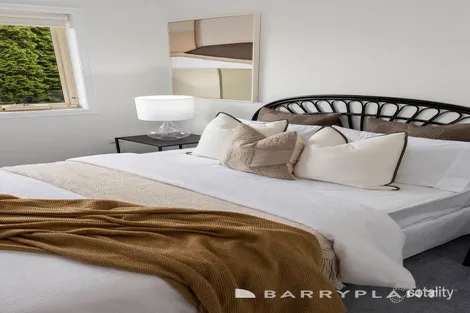 Property photo of 1 Valley View Parade Korumburra VIC 3950