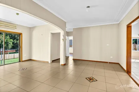 Property photo of 177 Gladstone Avenue Mount Saint Thomas NSW 2500