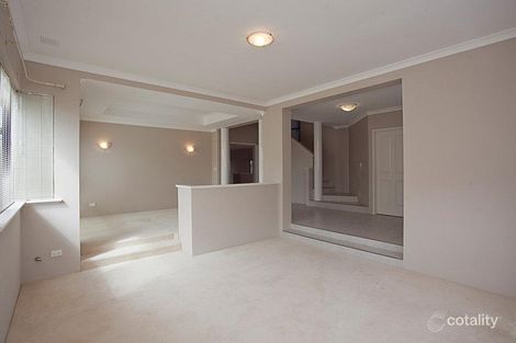 Property photo of 27 Mabena Place Ocean Reef WA 6027