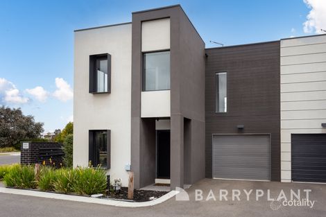 Property photo of 25/47 Waterhaven Boulevard Point Cook VIC 3030